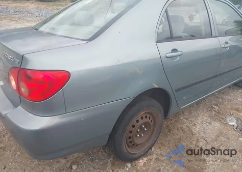 2005 Toyota Corolla Ce z USA, uszkodzony, nr VIN 2T1BR32E55C493101